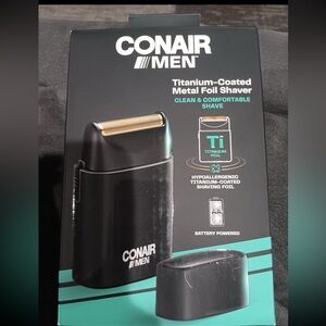 Conair Men Titanium-Coated Metal Foil Shaver - Black with Gold Foil